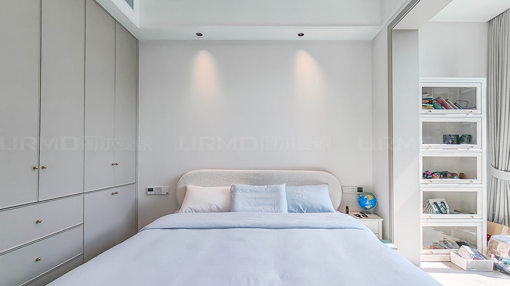 法式奶油風(fēng)-保利時代上疊