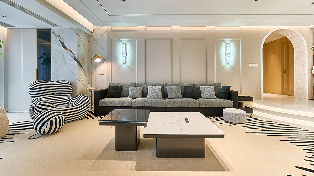 現(xiàn)代風(fēng)-中隆國際