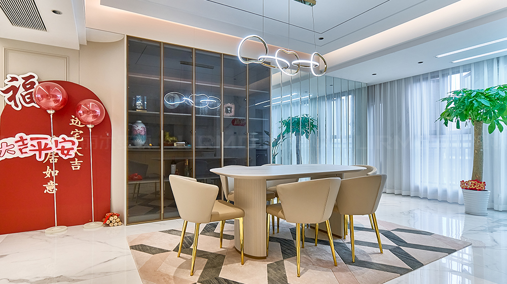 現(xiàn)代風(fēng)-中隆國際